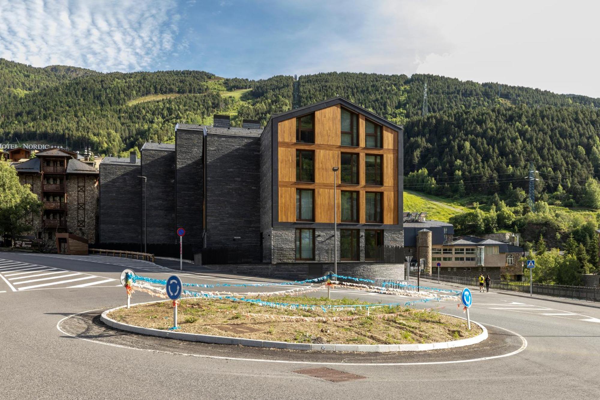 Un Diamante De Montana L A Pie De Pistas De Esqui - Gimnasio - Sauna - Piscina L 6pax L By Bonesvacances El Tarter